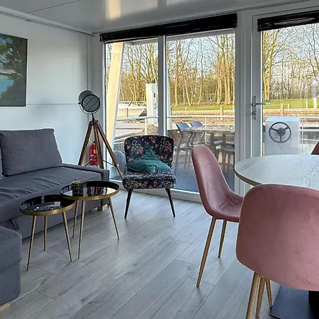 Johannesburg 4* Naarden